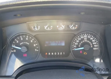 2012 Ford F-150 Xl z USA, uszkodzony, nr VIN 1FTMF1CM8CFB64845